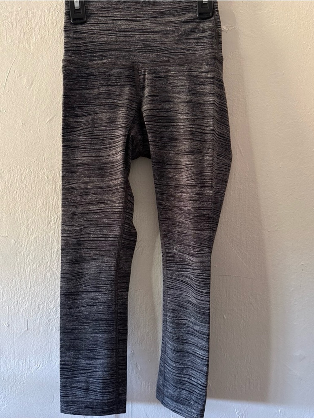 Lululemon Women Leggings Size 2 Black Gray Pattern Print LW6AI3SN